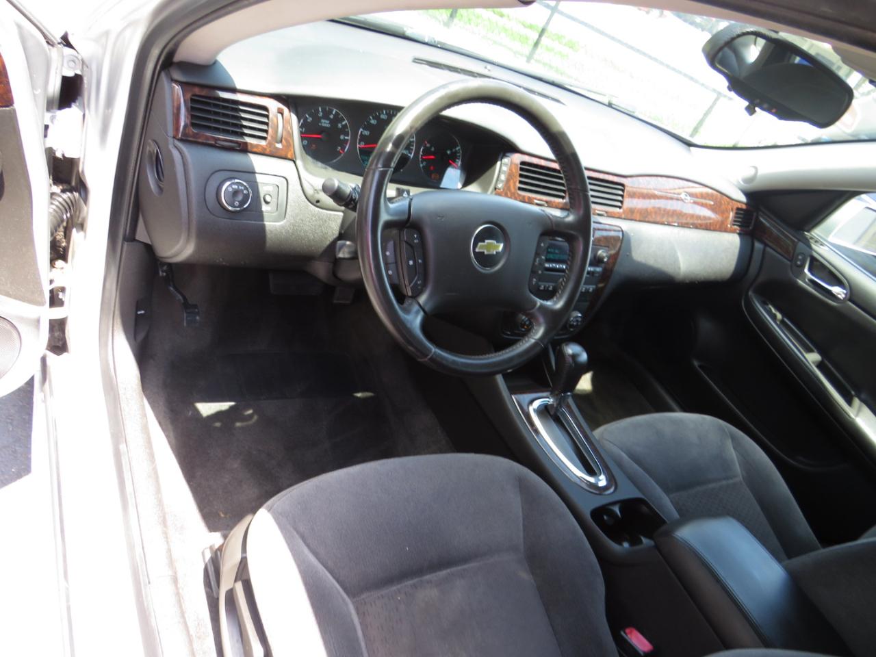 Chevrolet Impala 4dr Sdn LT Fleet 2012