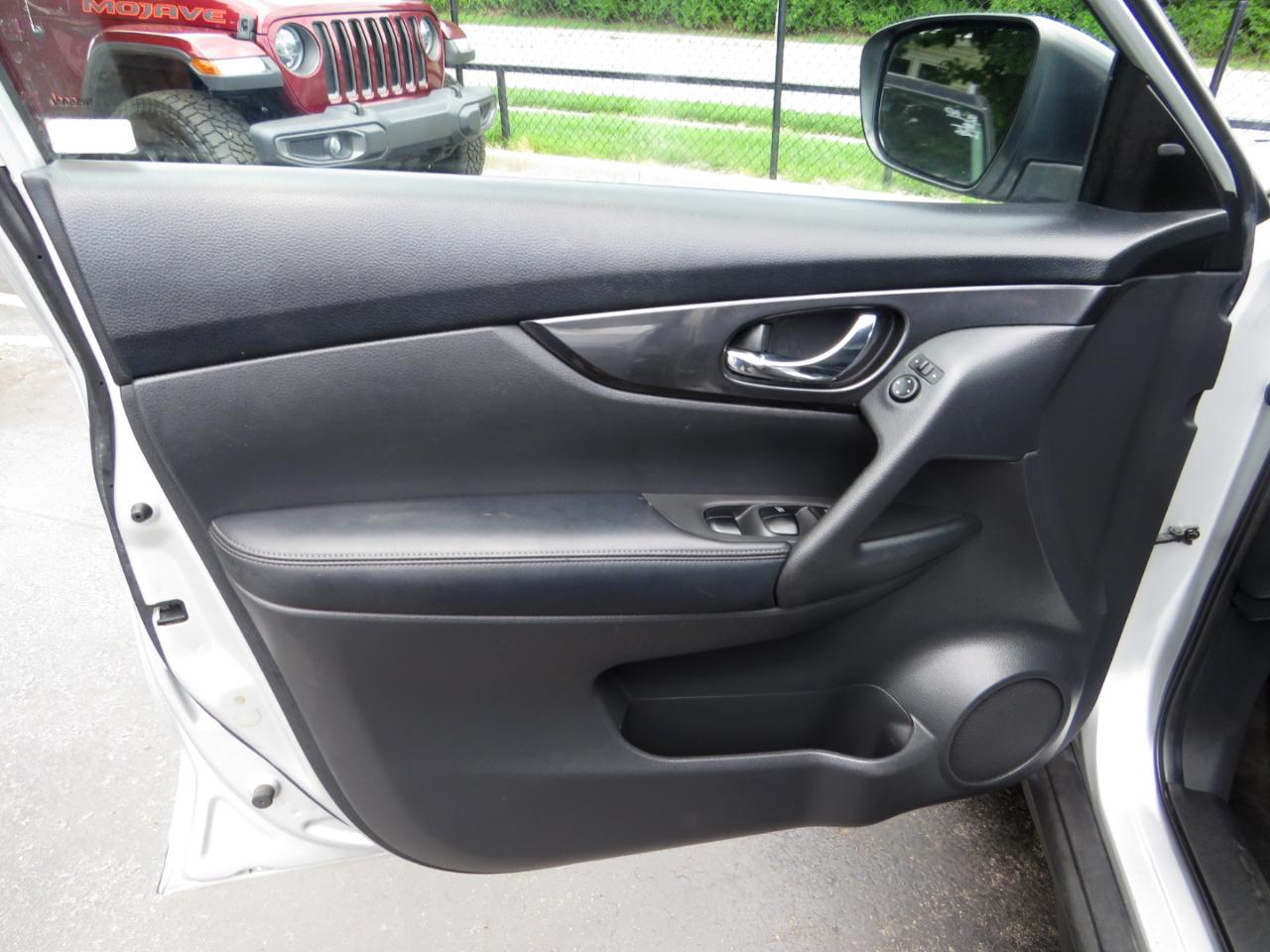 Nissan Rogue AWD SV 2018
