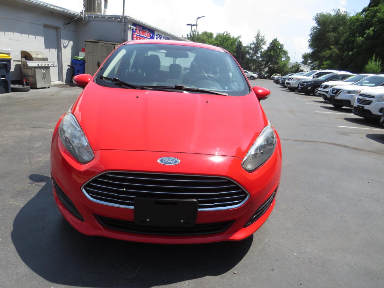 Ford Fiesta 4dr Sdn SE 2015