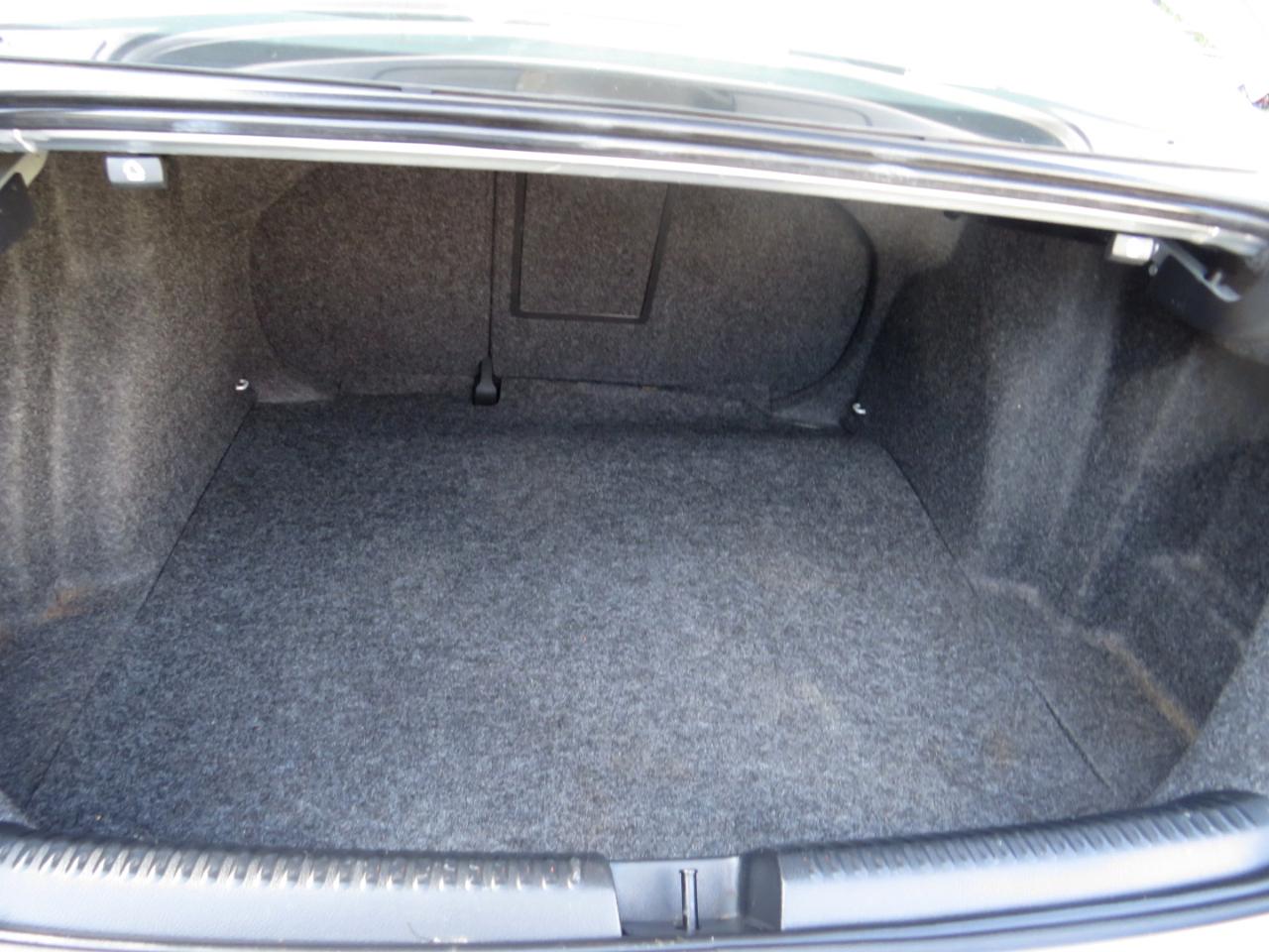 Volkswagen Jetta Sedan 4dr Auto SE PZEV 2014