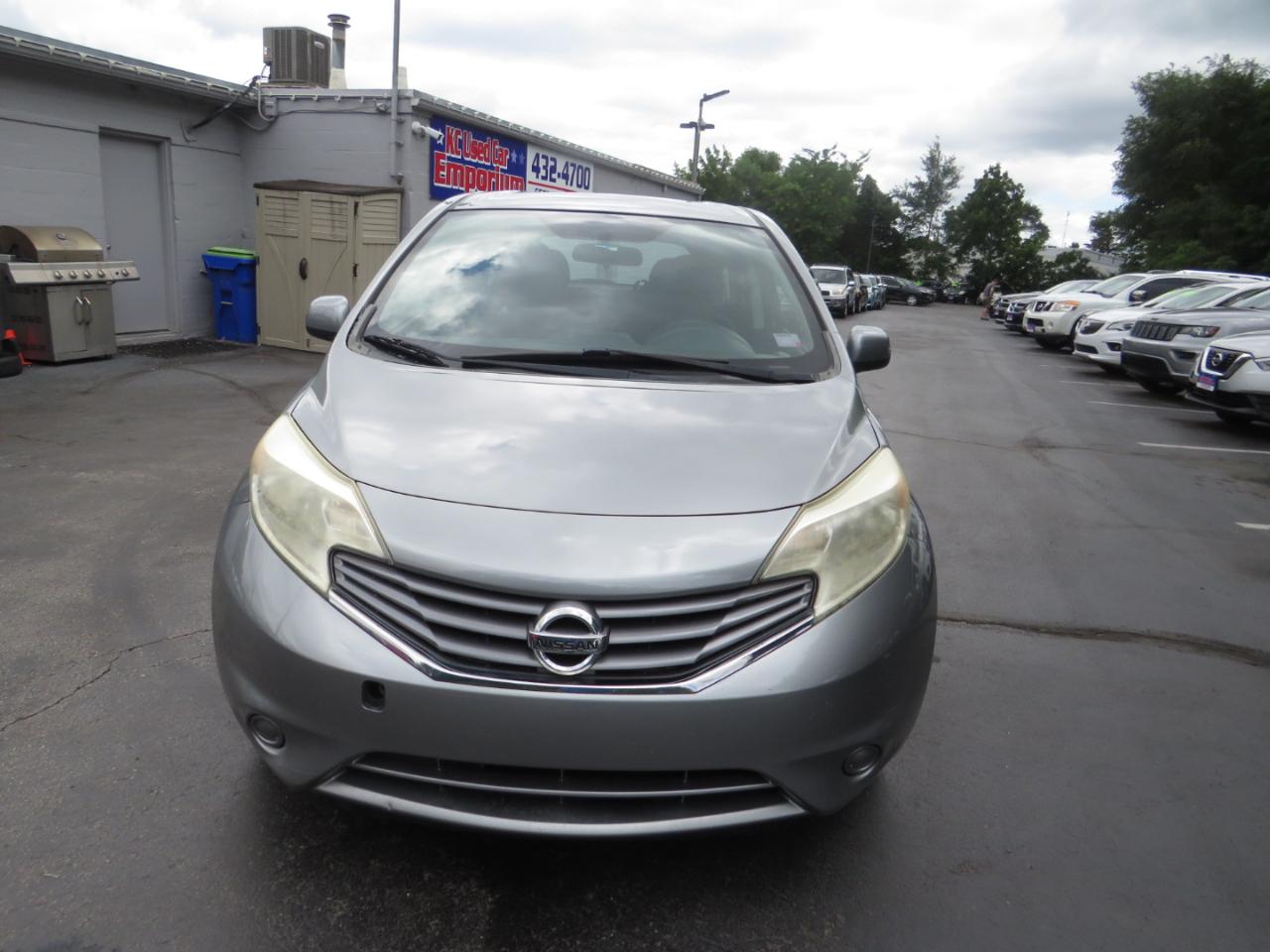 Nissan Versa Note 5dr HB CVT 1.6 SV 2014