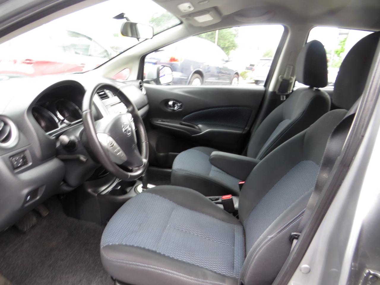 Nissan Versa Note 5dr HB CVT 1.6 SV 2014
