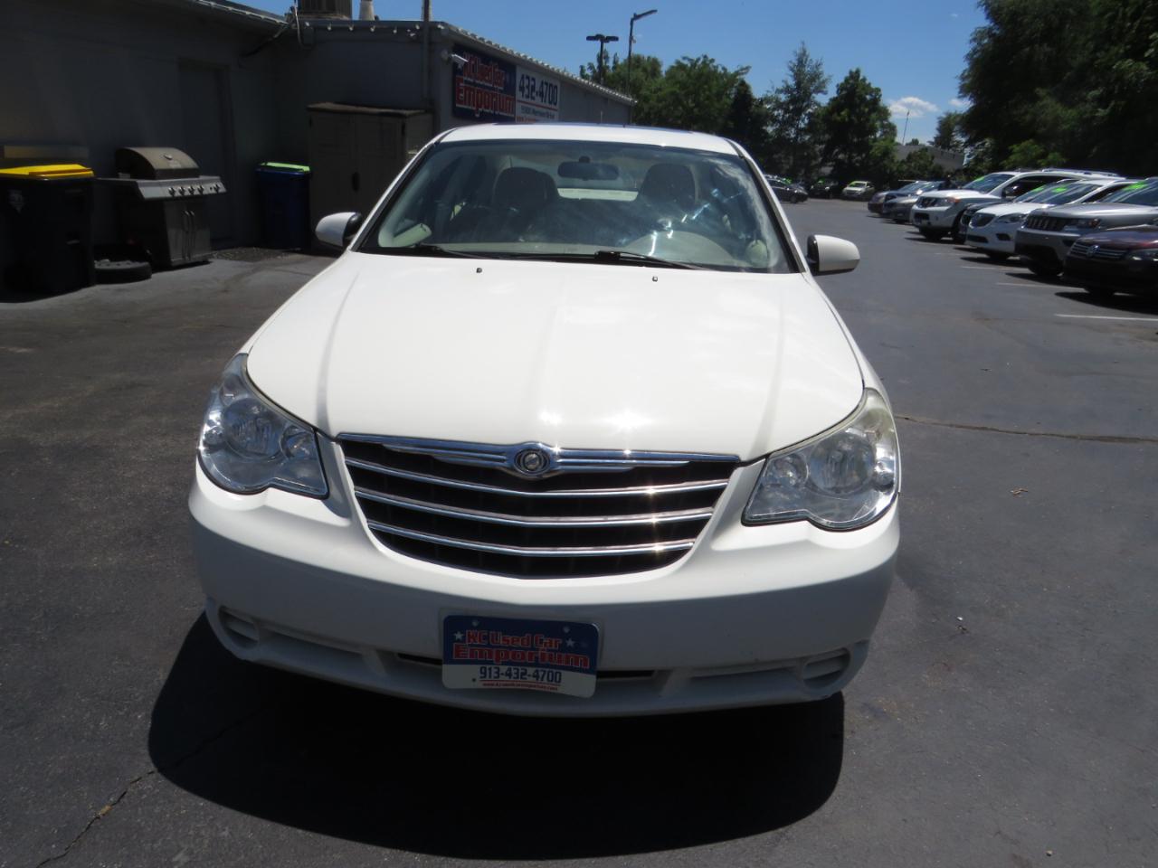 Chrysler Sebring 4dr Sdn Limited 2010