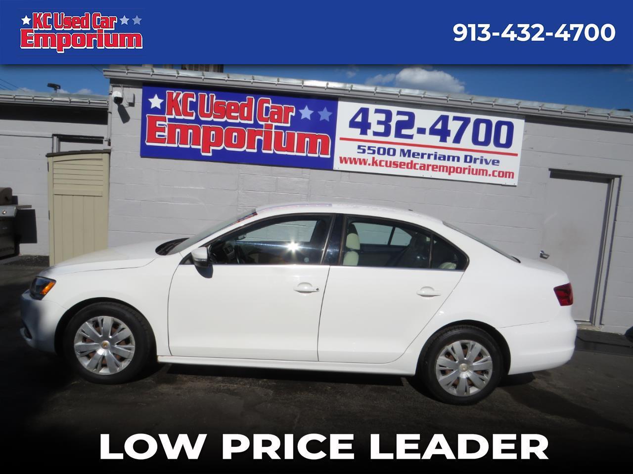 Volkswagen Jetta Sedan 4dr Auto SE PZEV 2013
