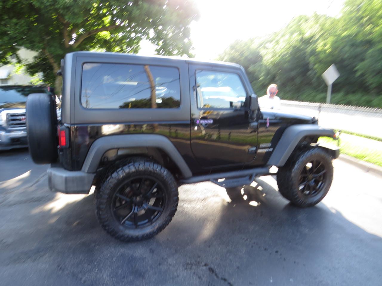 Jeep Wrangler 4WD 2dr Sport 2014