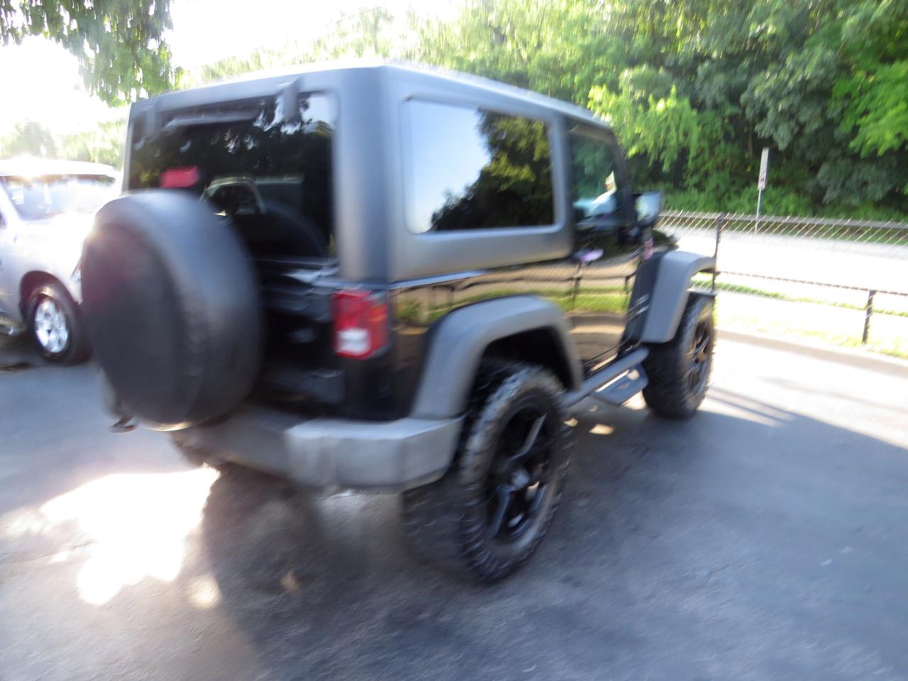 Jeep Wrangler 4WD 2dr Sport 2014