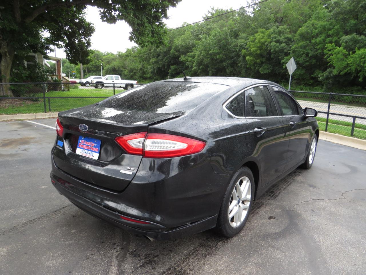 Ford Fusion 4dr Sdn SE FWD 2015