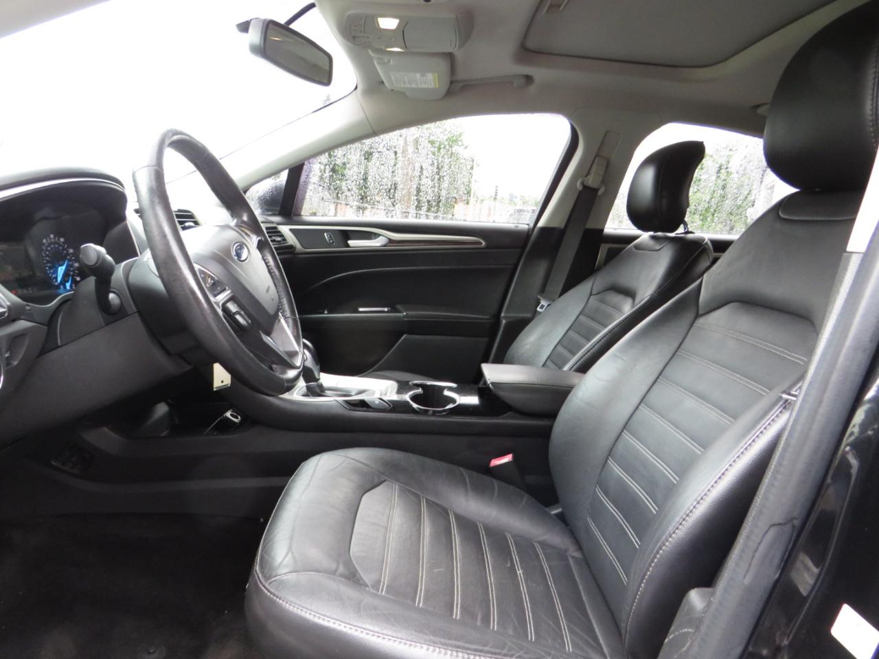 Ford Fusion 4dr Sdn SE FWD 2015