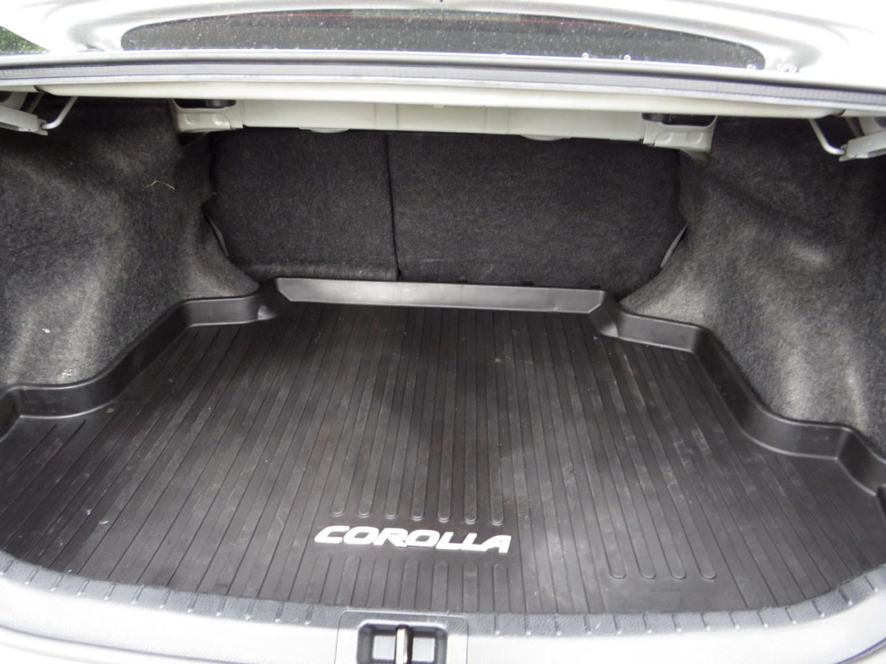 Toyota Corolla 4dr Sdn CVT S w/Special Edition Pkg (Natl) 2016