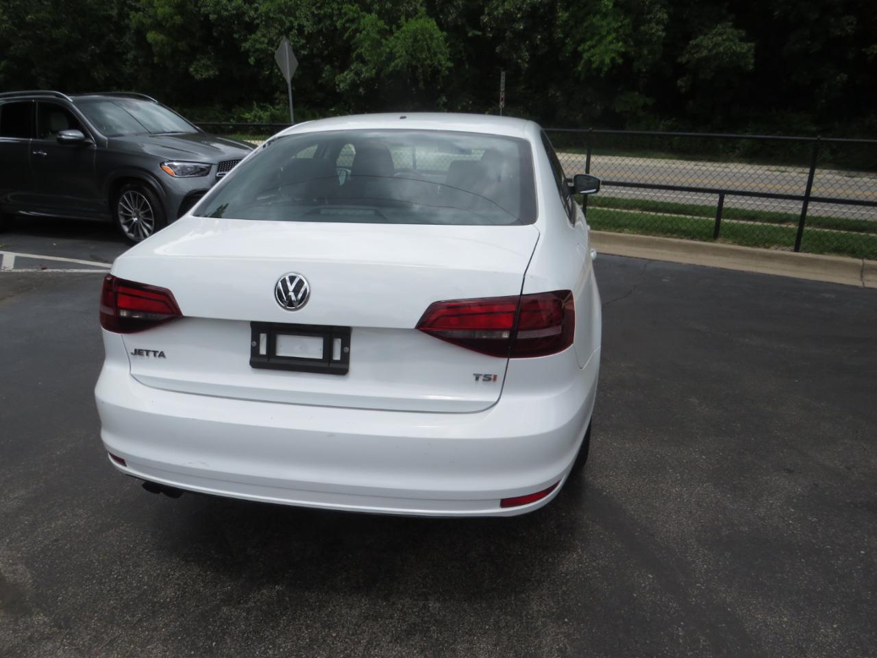 Volkswagen Jetta 1.4T S Auto 2017