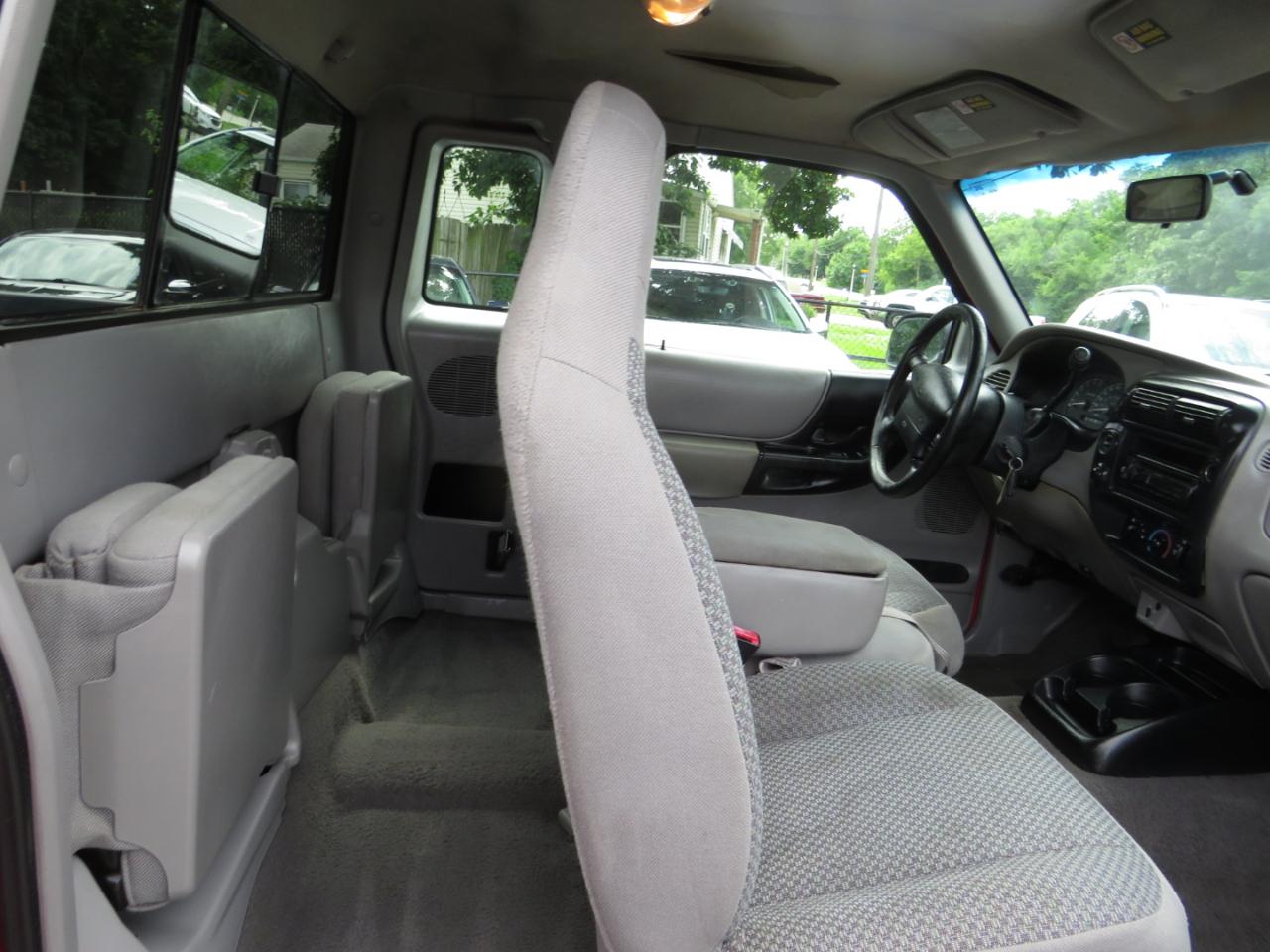 Ford Ranger Supercab 126" WB XLT 4WD 1999