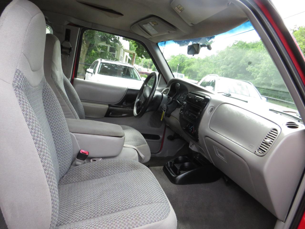 Ford Ranger Supercab 126" WB XLT 4WD 1999