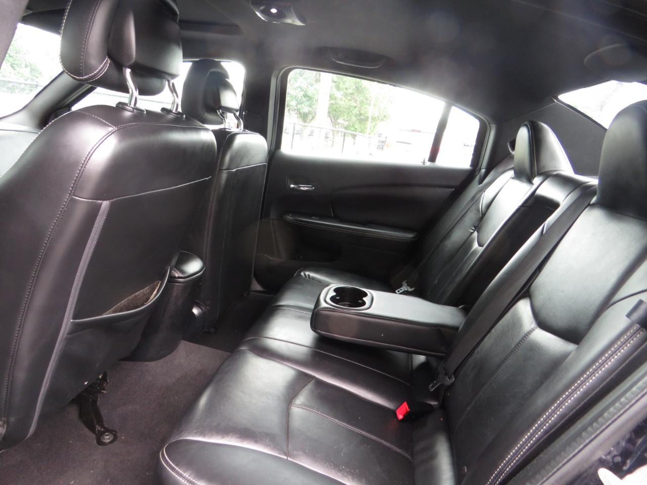 Chrysler 200 4dr Sdn Limited 2012