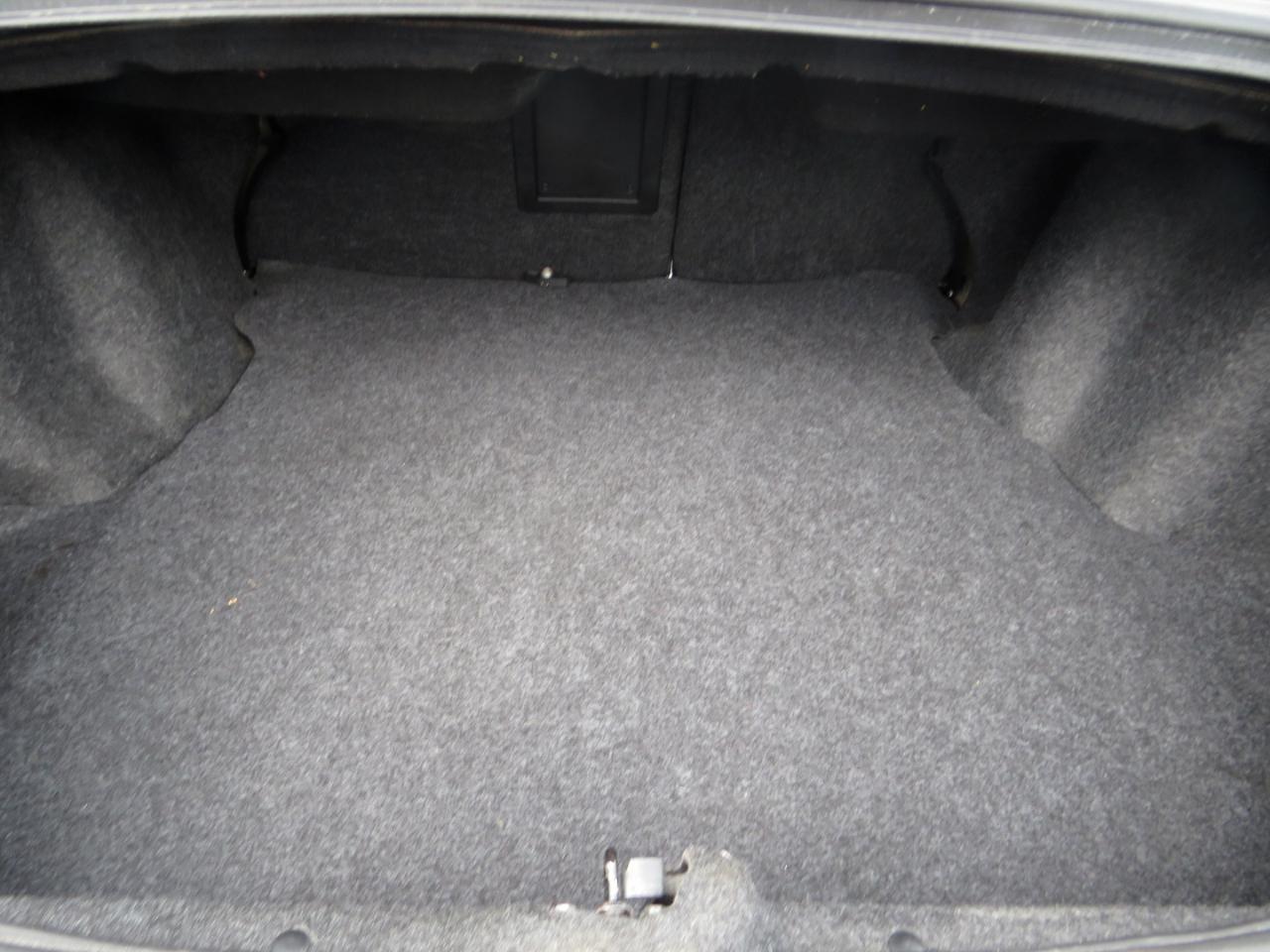 Chrysler 200 4dr Sdn Limited 2012
