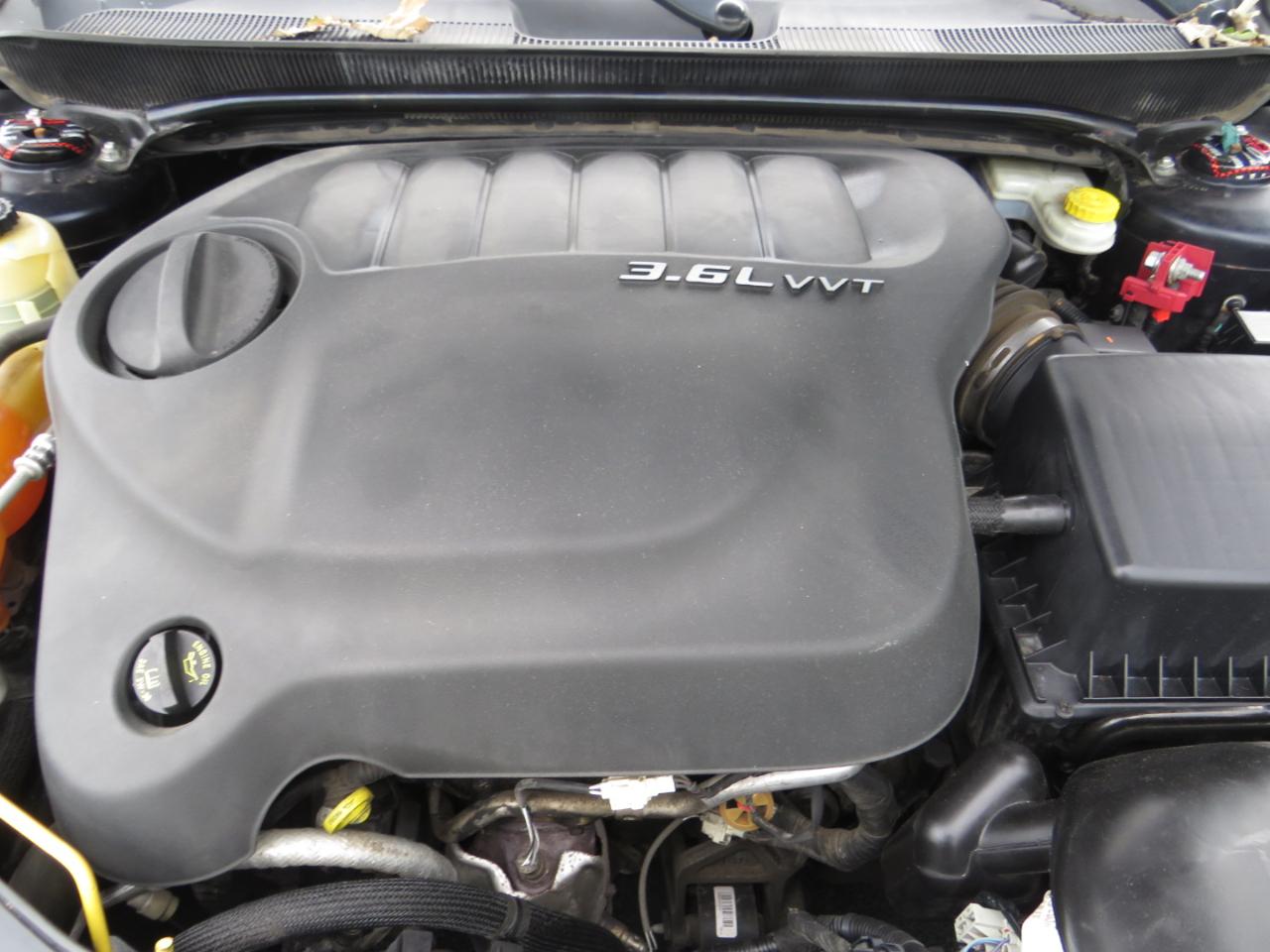 Chrysler 200 4dr Sdn Limited 2012