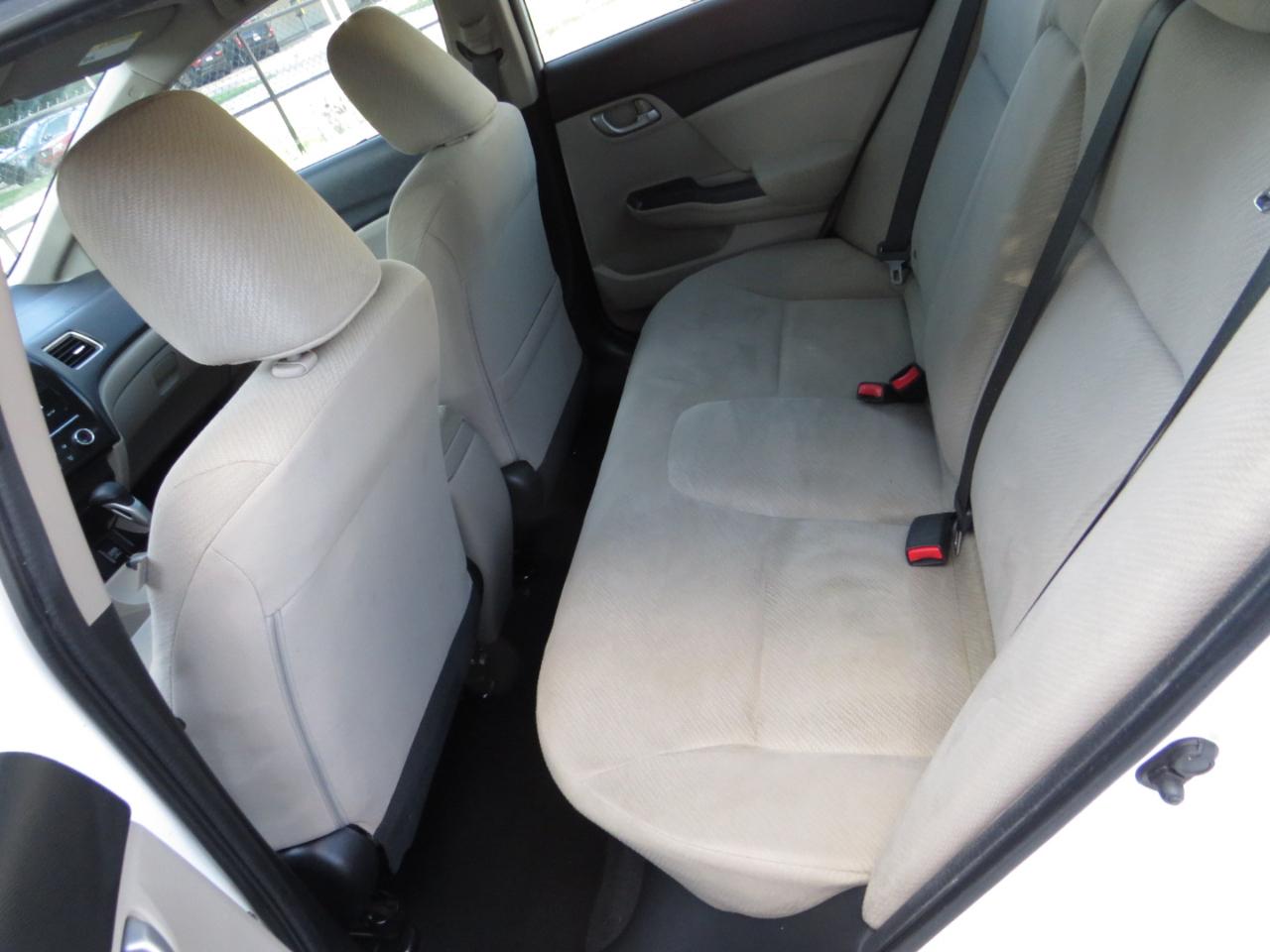 Honda Civic Sdn 4dr Auto LX 2013