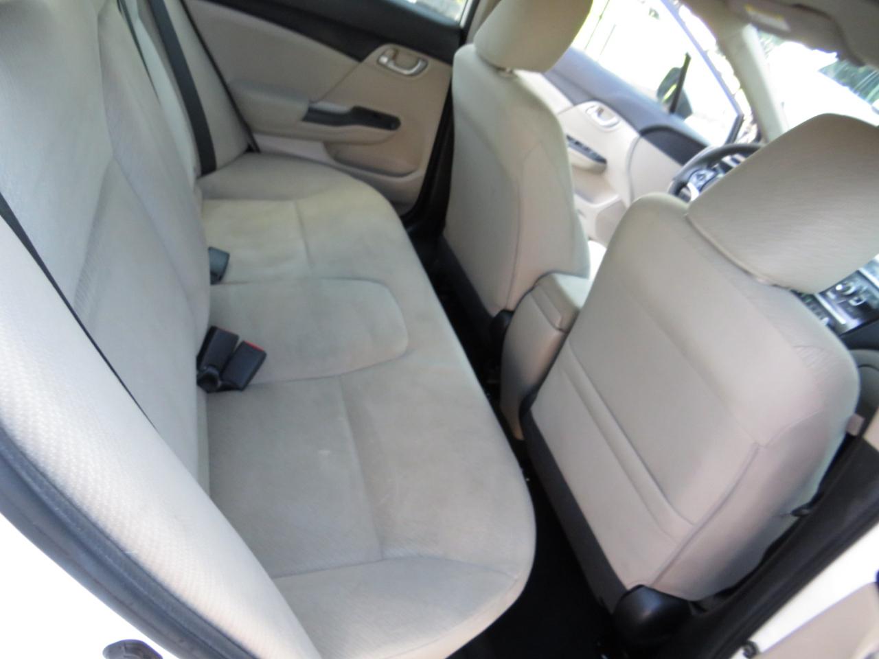 Honda Civic Sdn 4dr Auto LX 2013