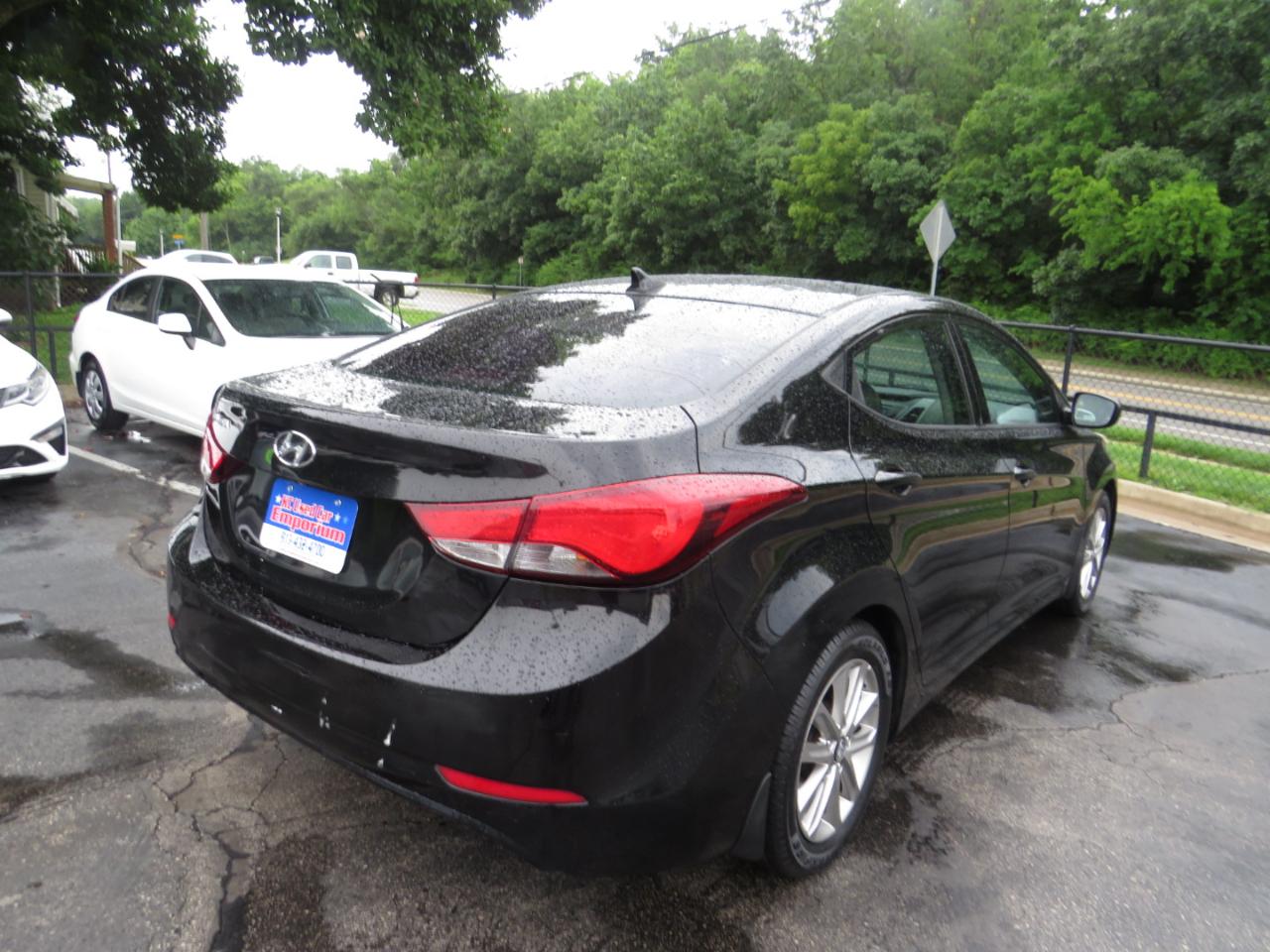 Hyundai Elantra 4dr Sdn Auto SE (Alabama Plant) 2015