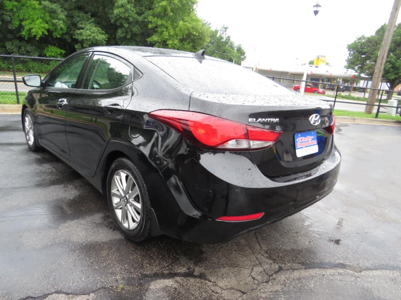 Hyundai Elantra 4dr Sdn Auto SE (Alabama Plant) 2015