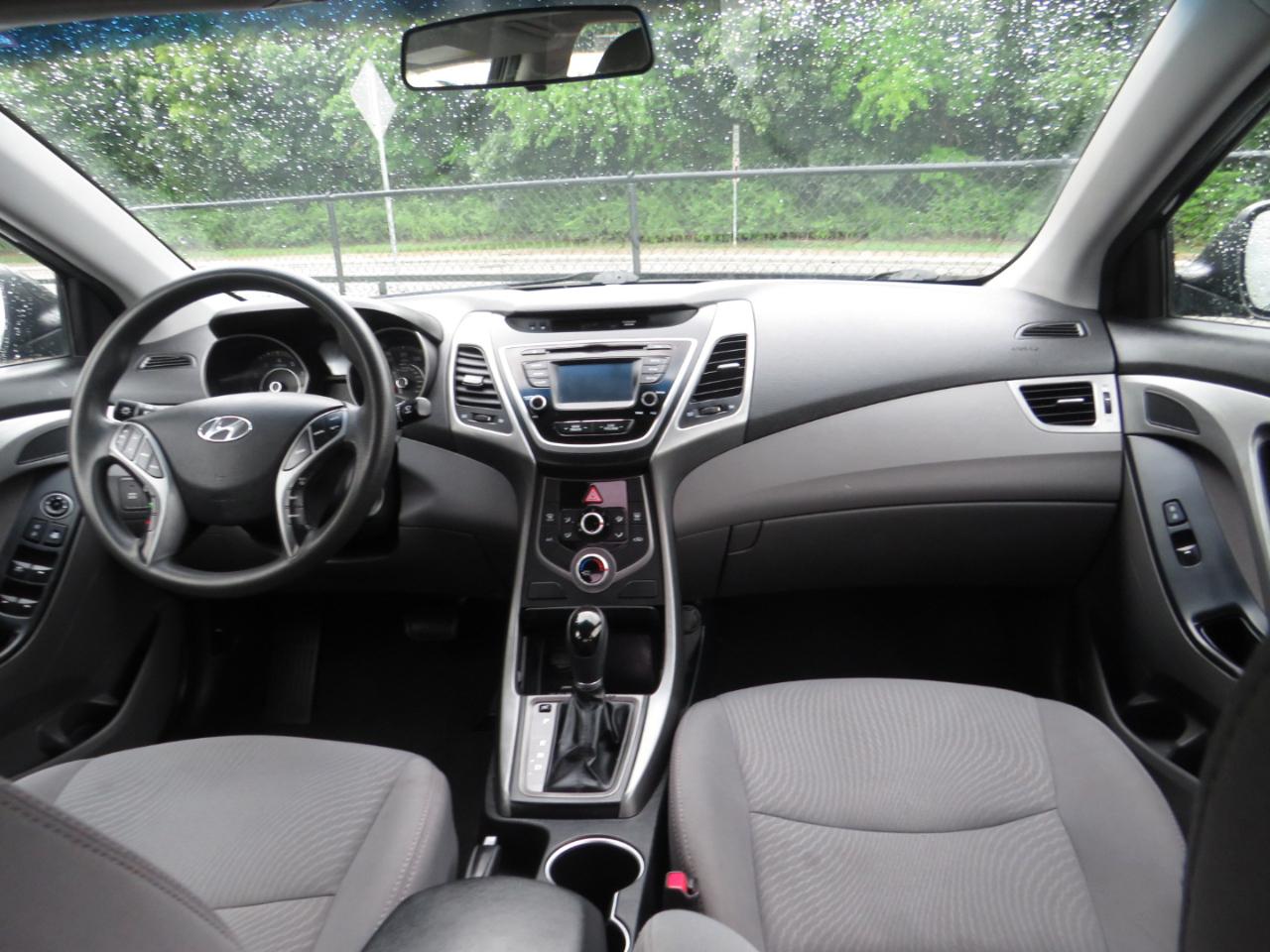 Hyundai Elantra 4dr Sdn Auto SE (Alabama Plant) 2015