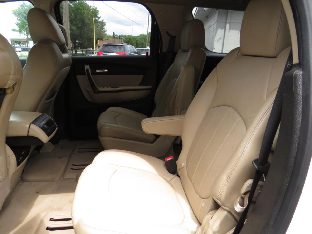 GMC Acadia AWD 4dr Denali 2012