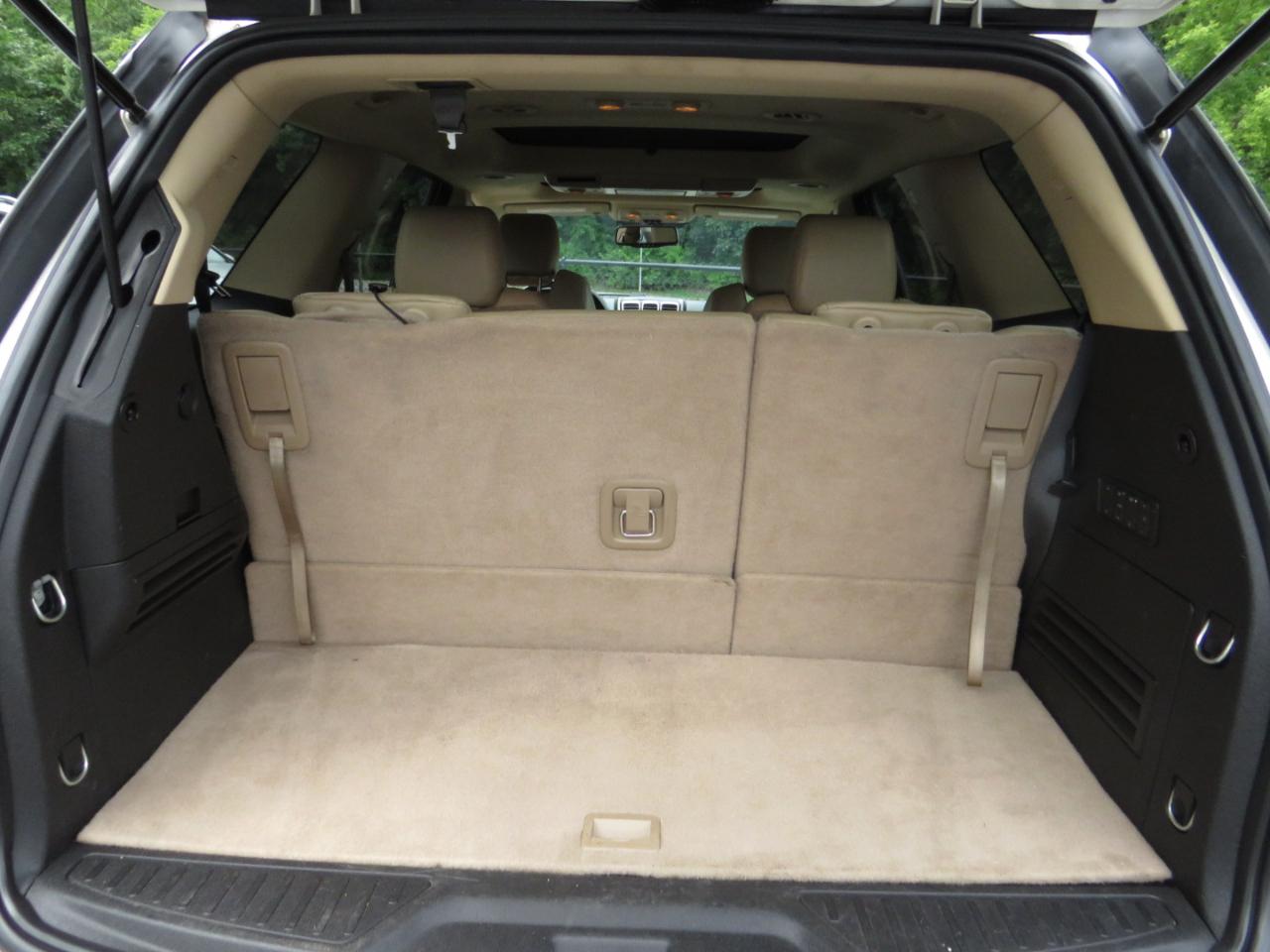 GMC Acadia AWD 4dr Denali 2012