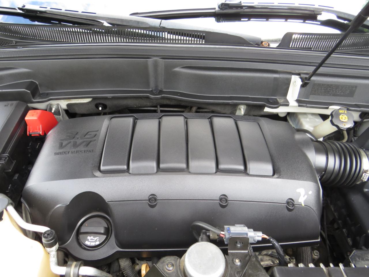 GMC Acadia AWD 4dr Denali 2012