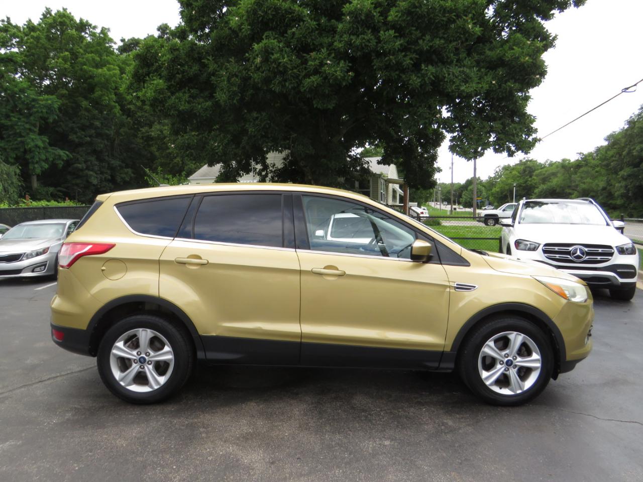 Ford Escape FWD 4dr SE 2014