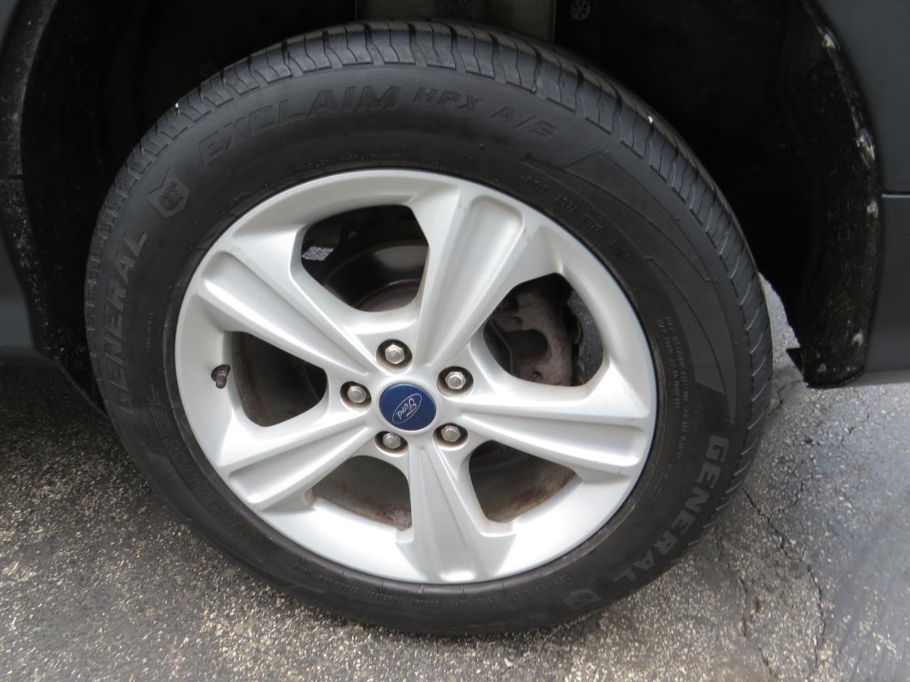 Ford Escape FWD 4dr SE 2014