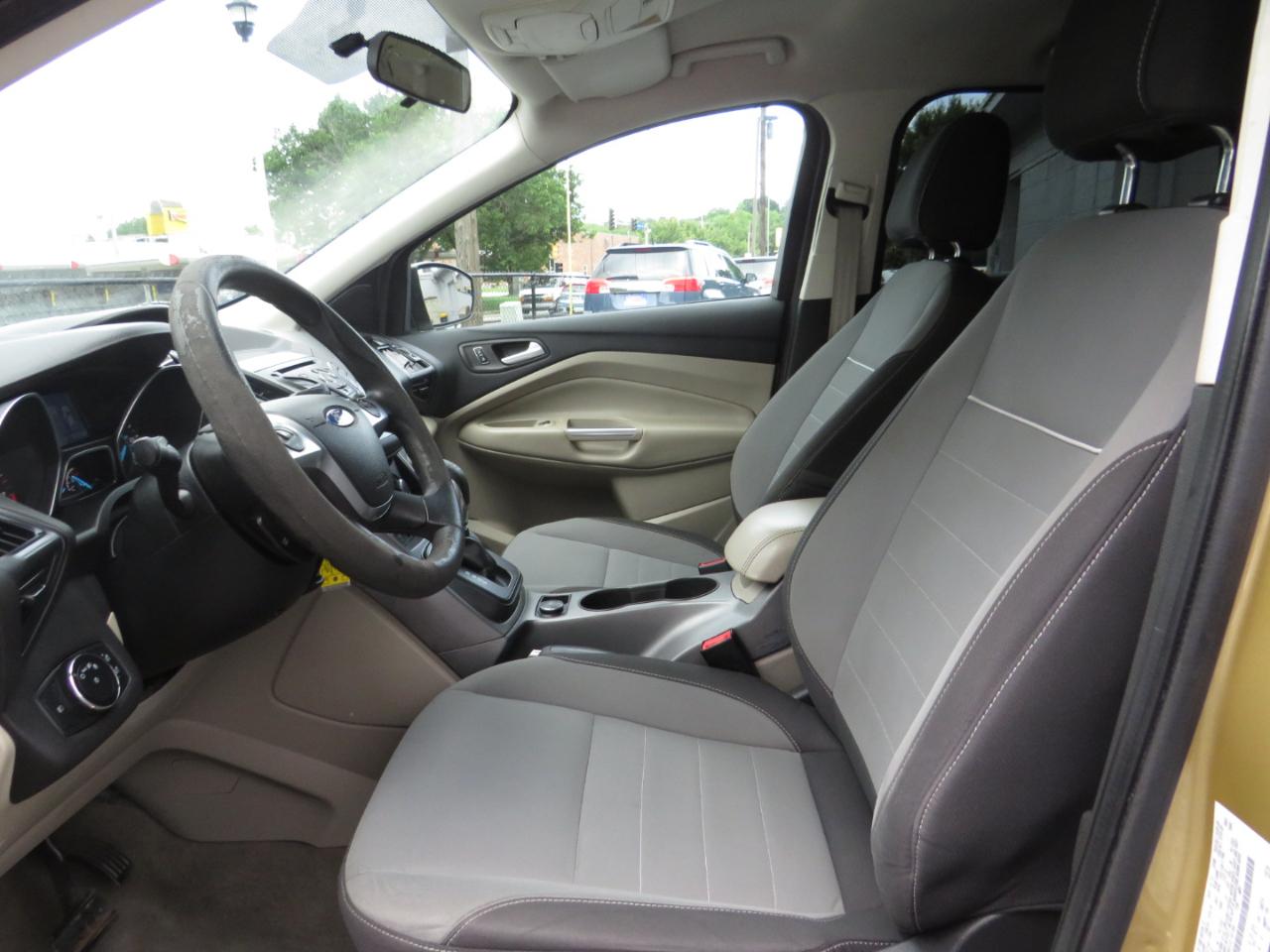 Ford Escape FWD 4dr SE 2014