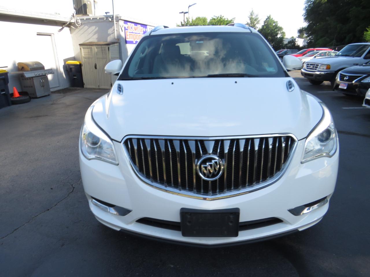 Buick Enclave FWD 4dr Leather 2013