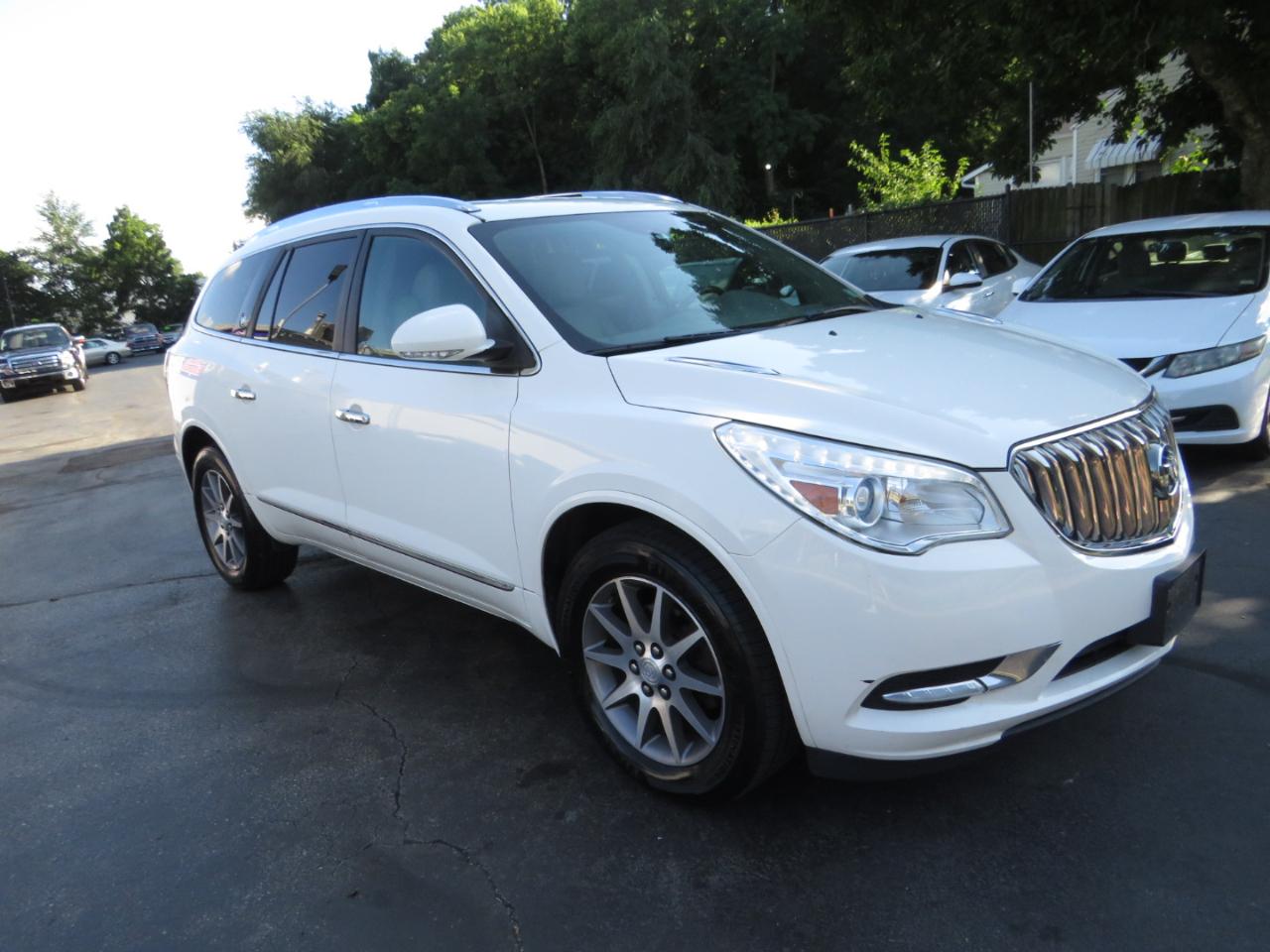 Buick Enclave FWD 4dr Leather 2013