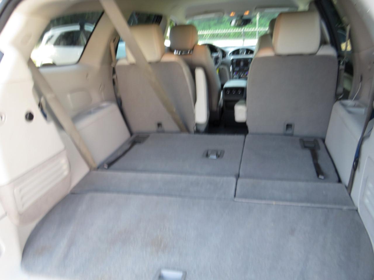 Buick Enclave FWD 4dr Leather 2013