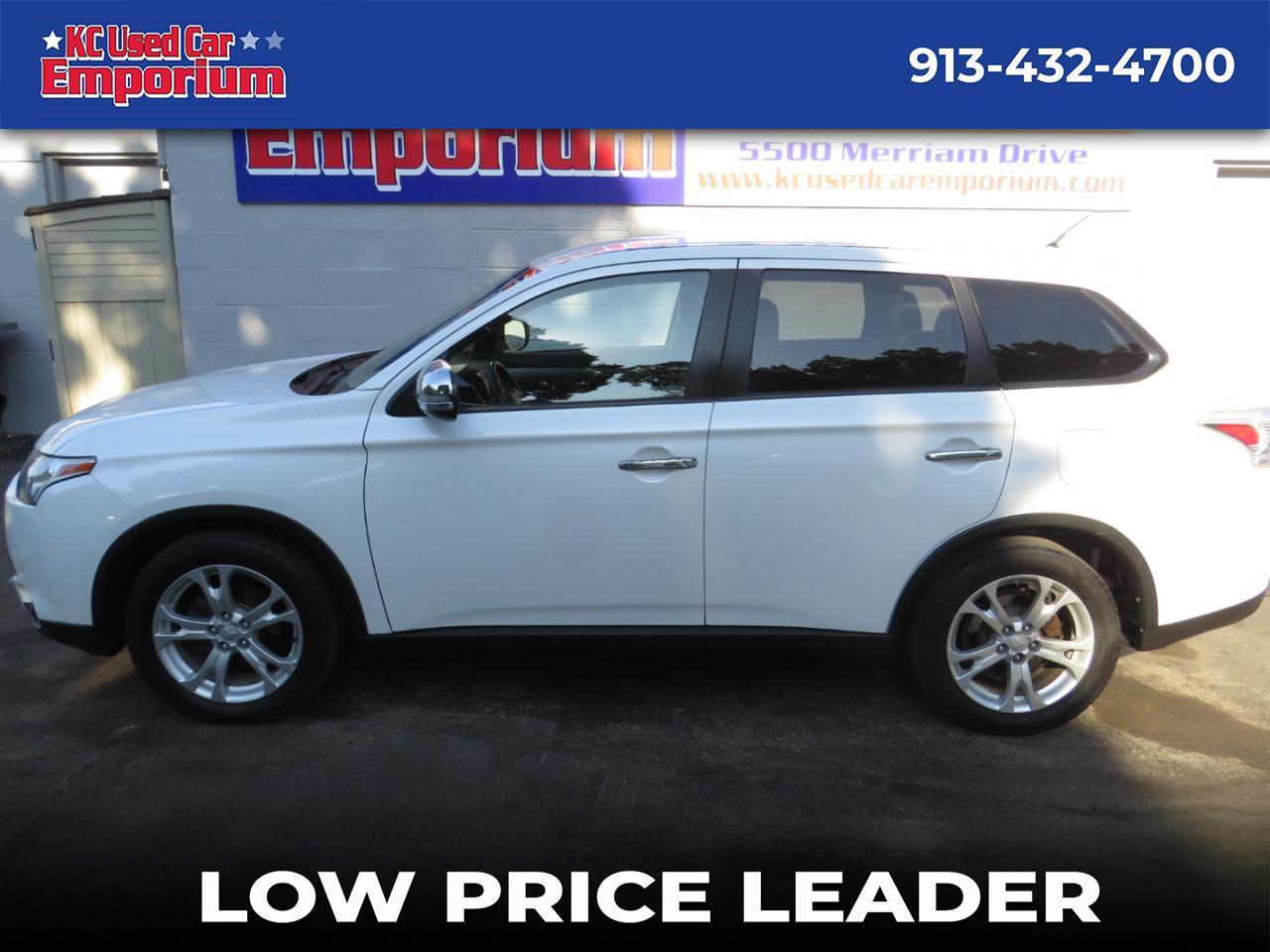 Mitsubishi Outlander 2WD 4dr SE 2015