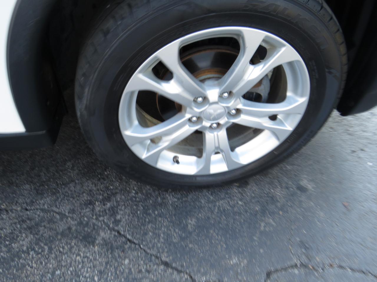 Mitsubishi Outlander 2WD 4dr SE 2015