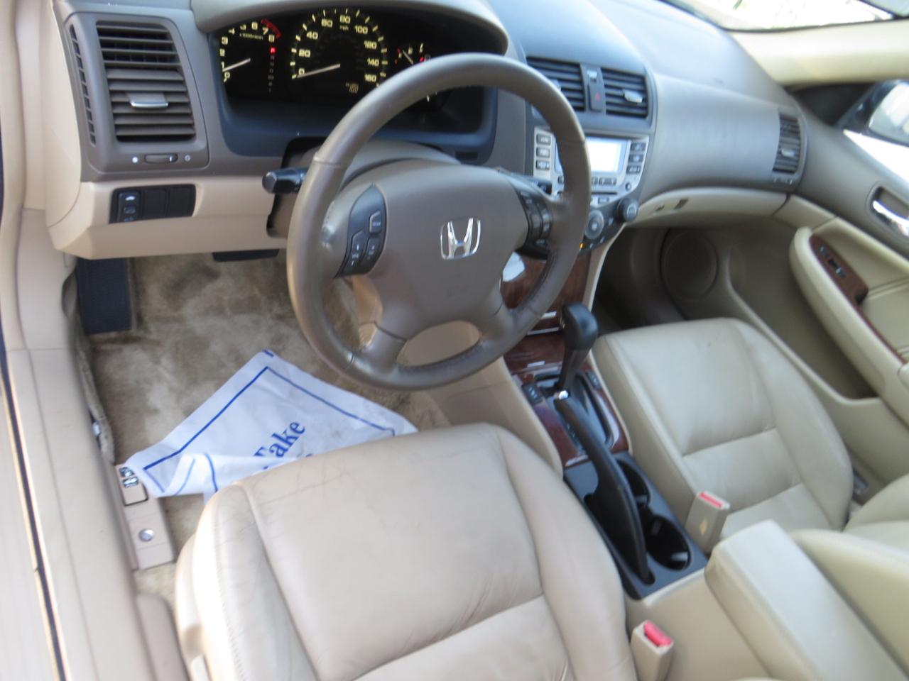 Honda Accord Sdn EX-L AT 2006