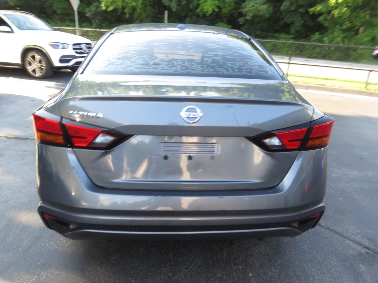 Nissan Altima 2.5 S Sedan 2019