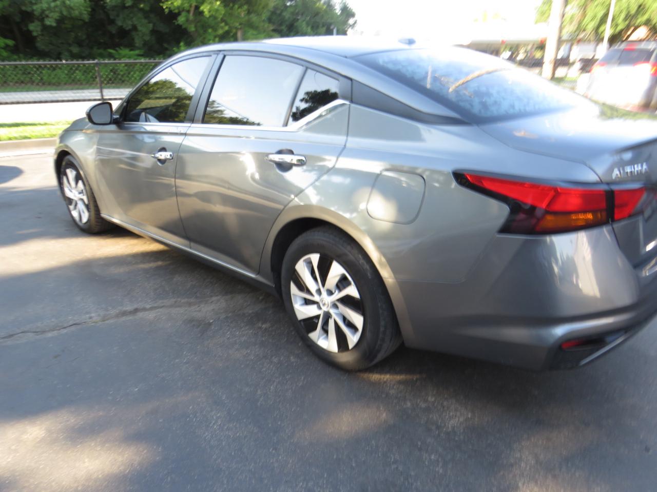 Nissan Altima 2.5 S Sedan 2019