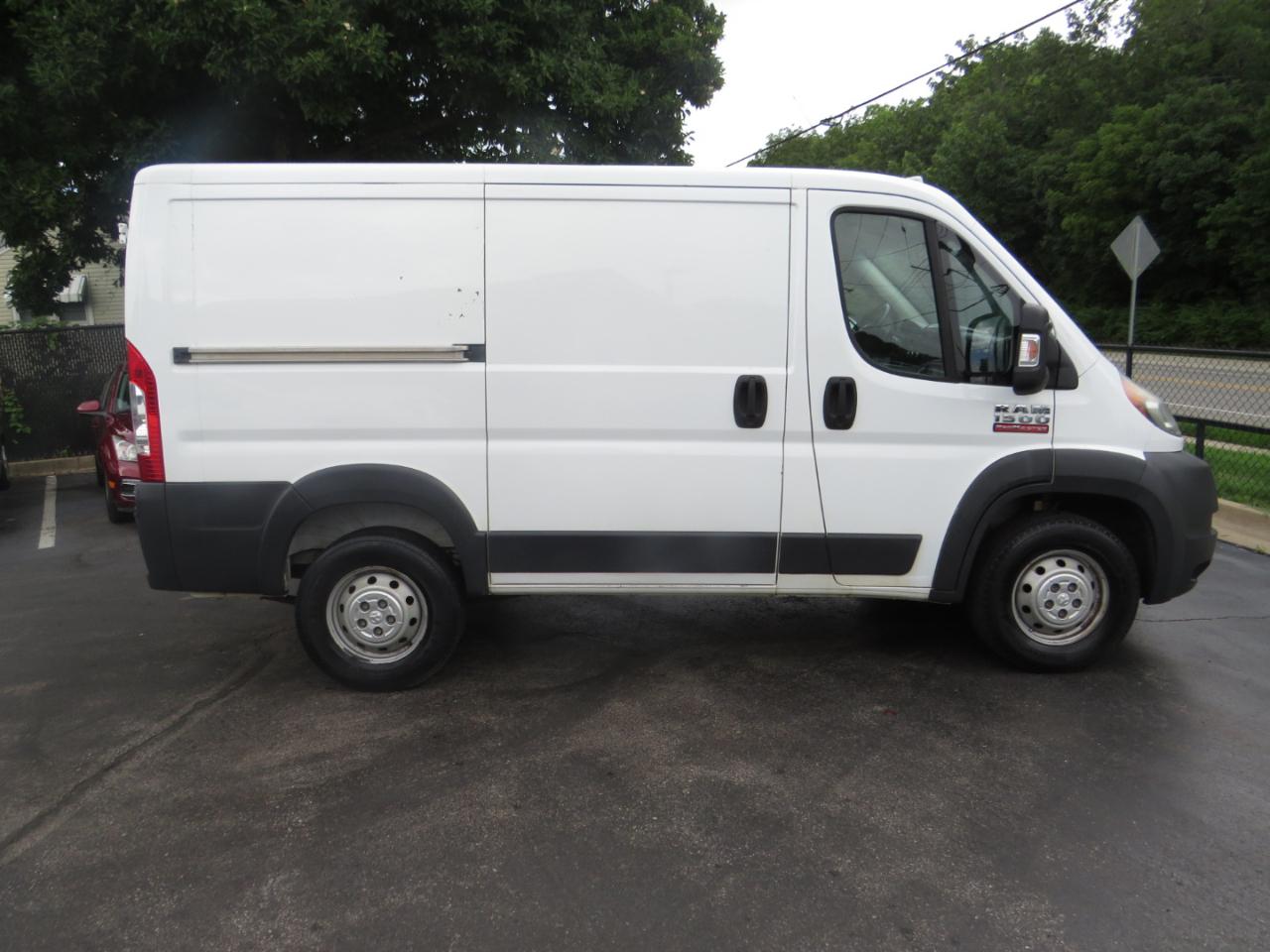 RAM ProMaster Cargo Van 1500 Low Roof 118" WB 2014