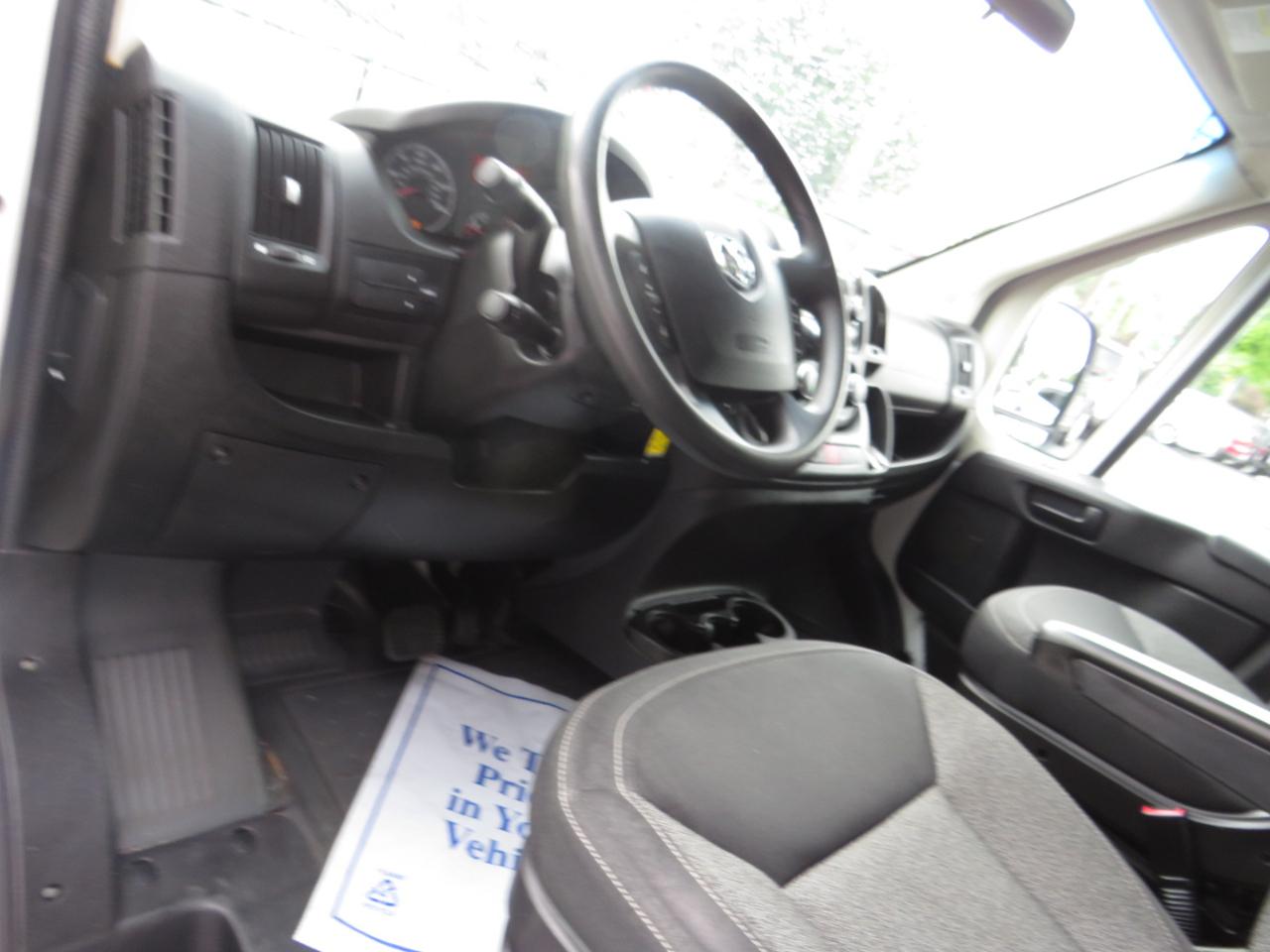 RAM ProMaster Cargo Van 1500 Low Roof 118" WB 2014