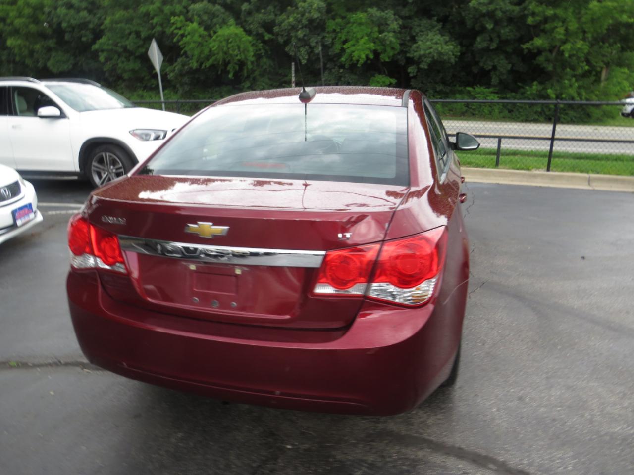 Chevrolet Cruze Limited 4dr Sdn Auto LT w/1LT 2016