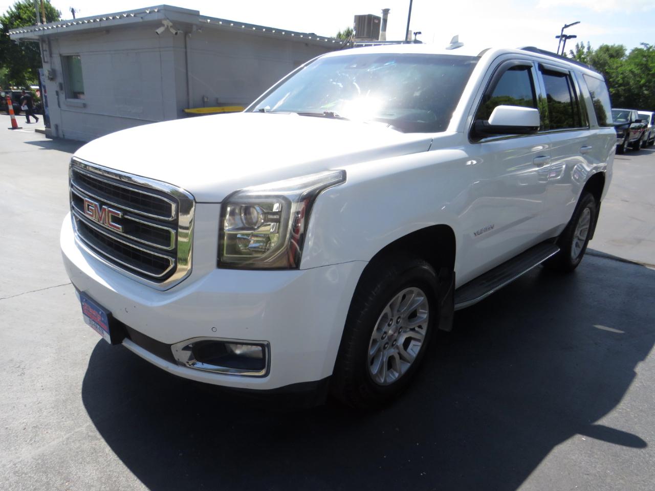 GMC Yukon 4WD 4dr SLT 2017