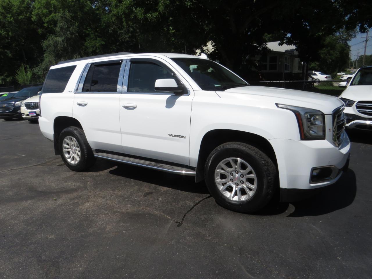 GMC Yukon 4WD 4dr SLT 2017