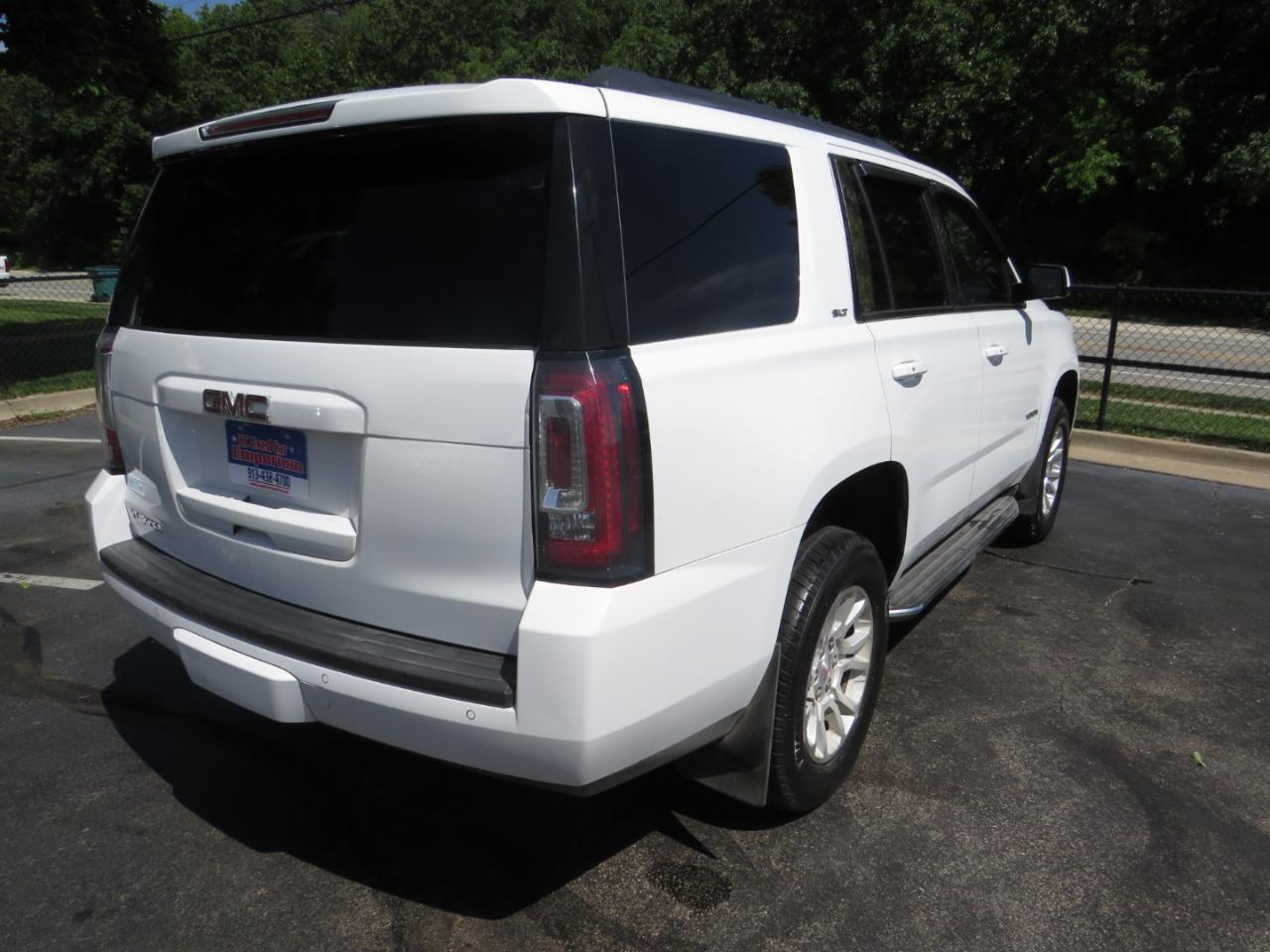 GMC Yukon 4WD 4dr SLT 2017