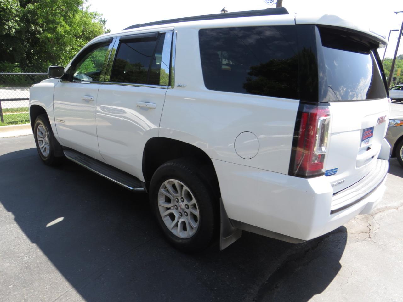 GMC Yukon 4WD 4dr SLT 2017