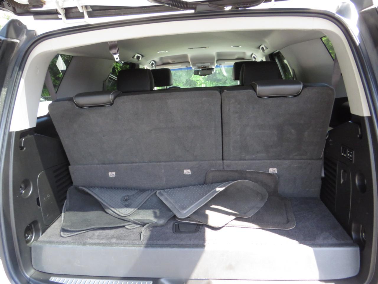GMC Yukon 4WD 4dr SLT 2017
