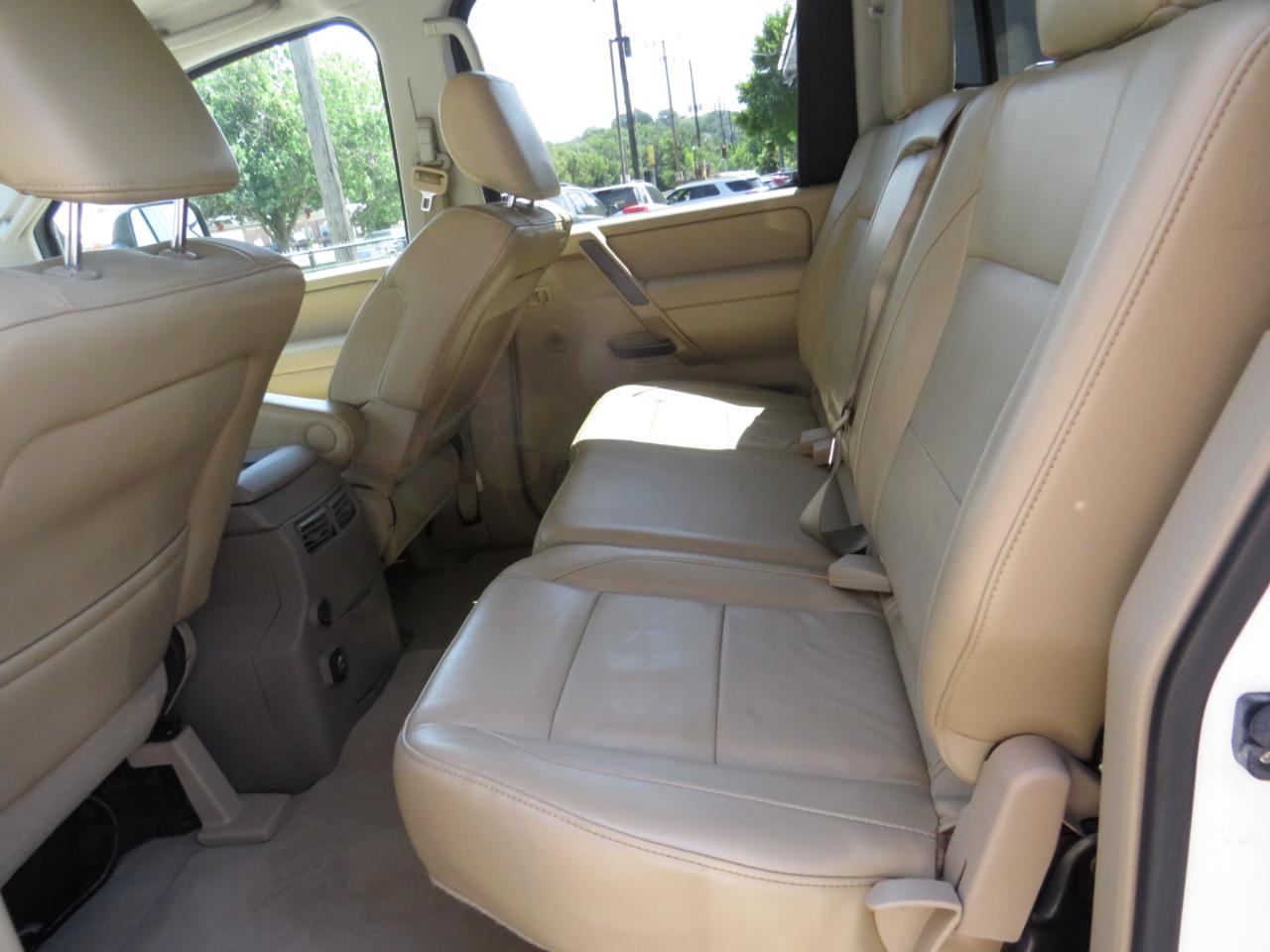 Nissan Titan 4WD Crew Cab SWB SL 2013