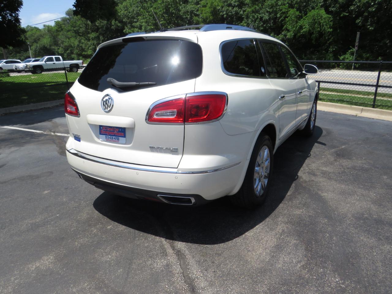 Buick Enclave AWD 4dr Premium 2013