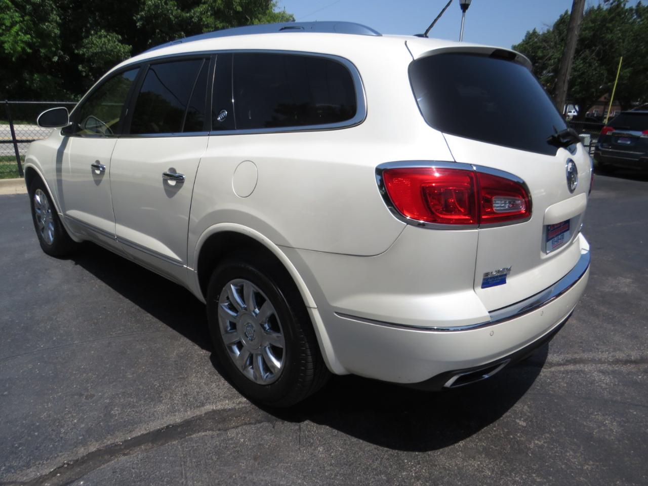 Buick Enclave AWD 4dr Premium 2013