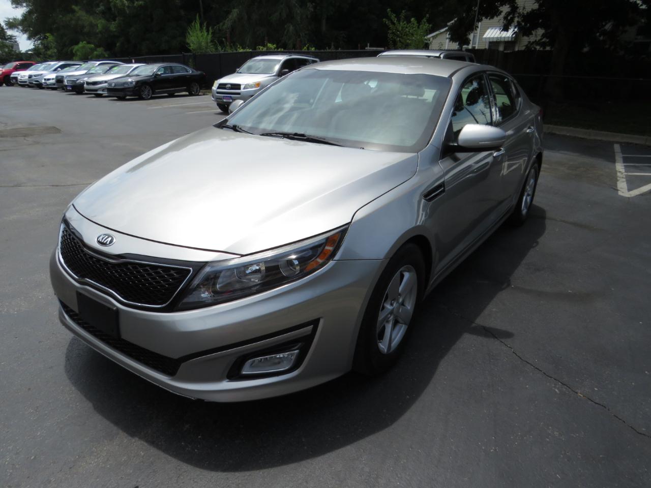 Kia Optima 4dr Sdn LX 2015
